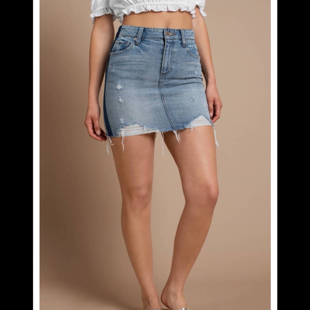 Pistola frayed denim skirt size 28.